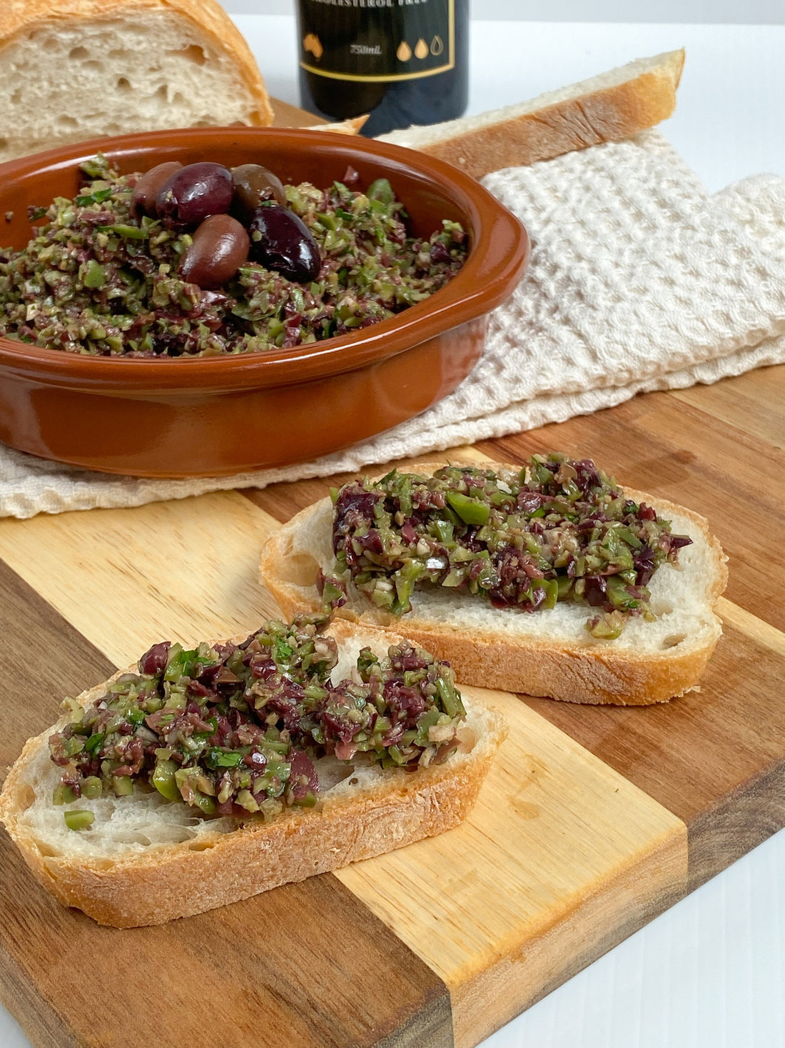 Extra Virgin Olive Oil Olive Tapenade